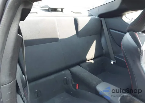 2013 Scion Fr-S z USA, uszkodzony, nr VIN JF1ZNAA1XD2727913